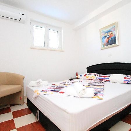 Ferienwohnung Genesis Trogir Exterior foto