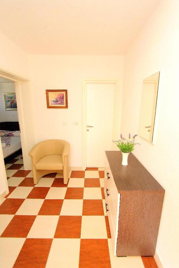 Ferienwohnung Genesis Trogir Exterior foto